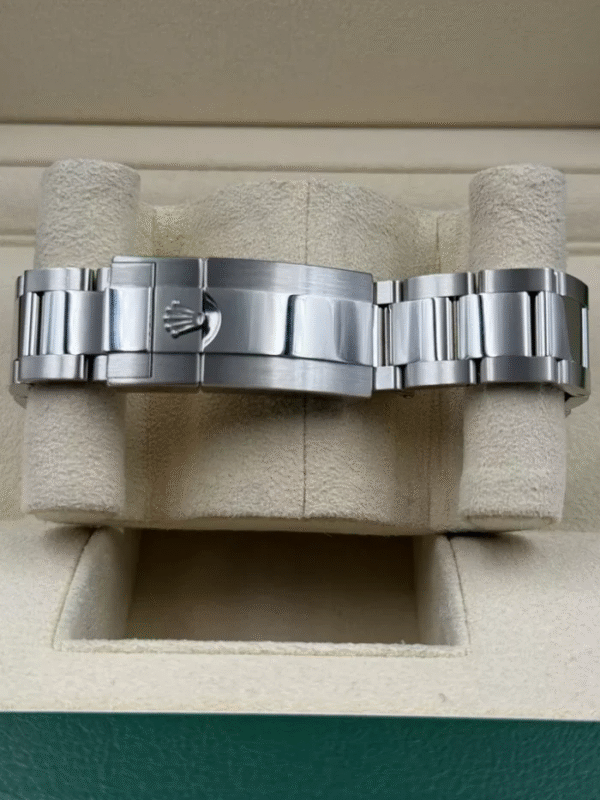 Rolex GMT Master II Bruce Wayne Oyster Bracelet 126710GRNR Box & Papers 2024 - Image 6