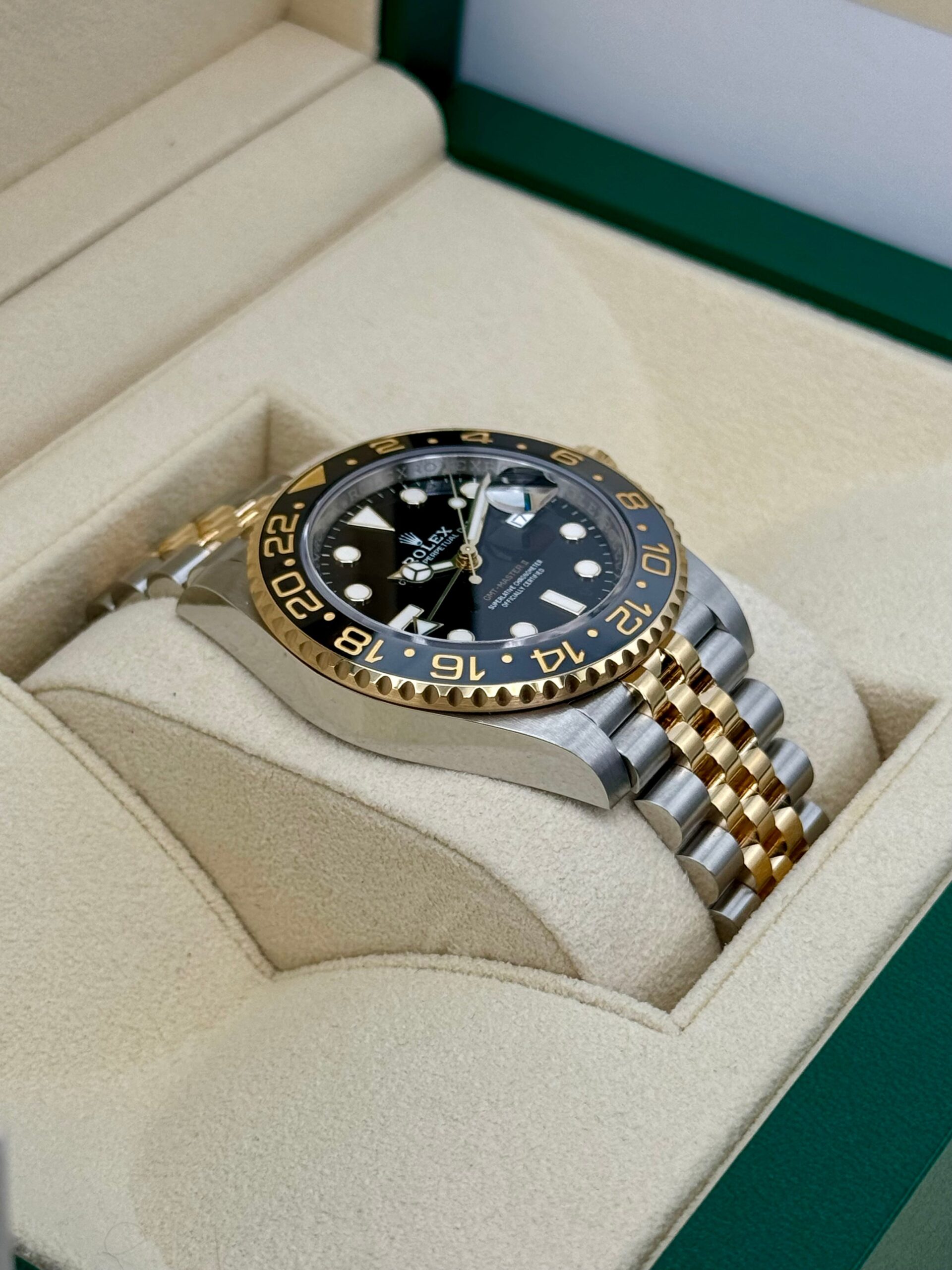 2024 Rolex GMT-Master II 40mm 126713GRNR Two-Tone Jubilee Black Dial - Image 9