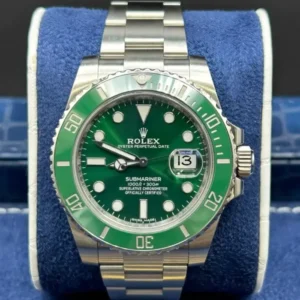 2019 Rolex Submariner Date HULK 116610LV Complete Set
