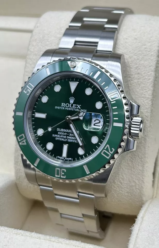 2019 Rolex Submariner Date HULK 116610LV Complete - Image 4